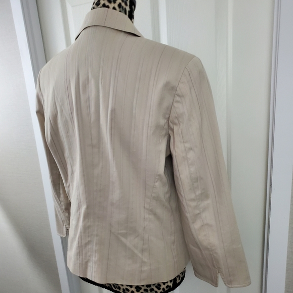 Rafaella Pinstriped Blazer - Picture 9 of 12